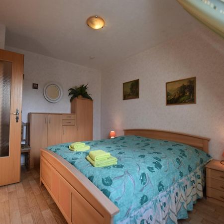 Klein Nienhagen Snug Apartment In Kr Pelin Germany מראה חיצוני תמונה